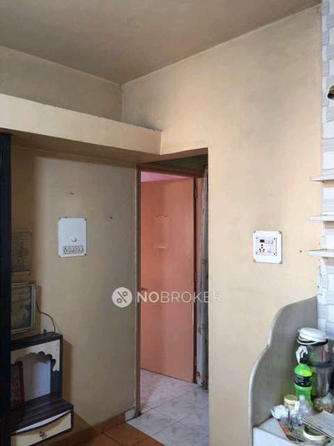 1 BHK Flat In Avishkar Building For Sale  In Hadapsar