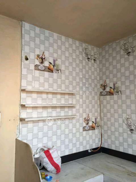 1 BHK Flat In Avishkar Building For Sale  In Hadapsar