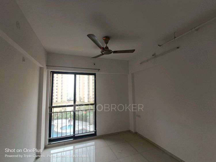 Single Room for Male In 3 BHK  In Pride World City Kingsbury In Lohegaon