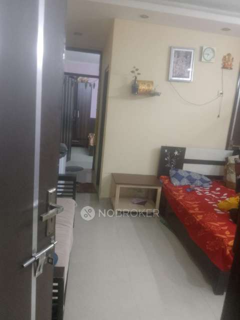 1 BHK Flat In Standalone Building  for Rent  In Dlf Phase 3