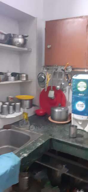 2 BHK Flat In Standalone Building  For Sale  In Jor Bagh