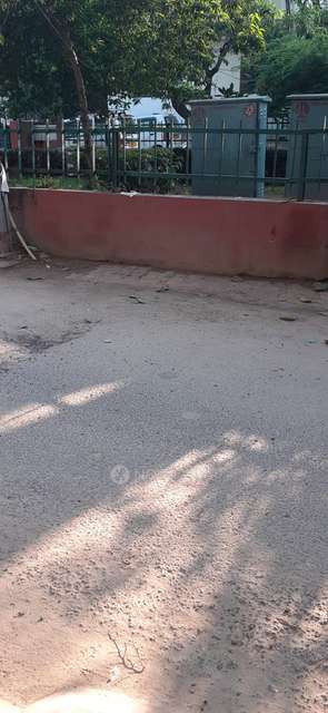 2 BHK Flat In Standalone Building  For Sale  In Jor Bagh