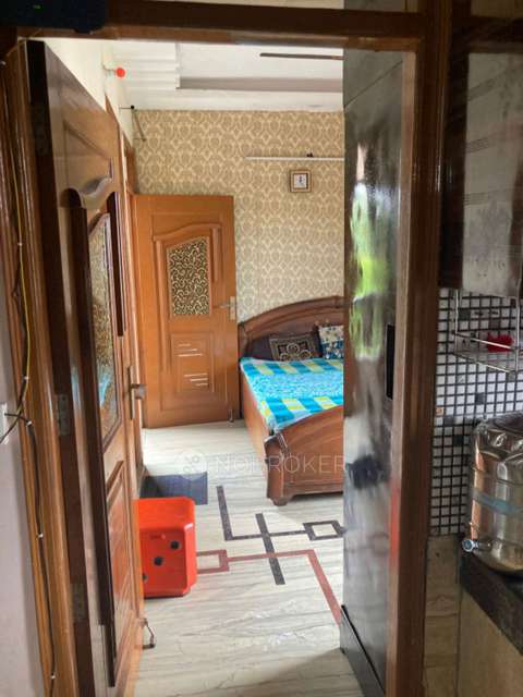 3 BHK Flat In Standalone Building  For Sale  In  Jhilmil Colony,