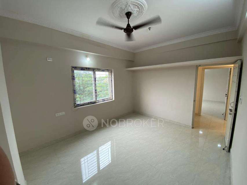 3 BHK Flat In Standalone Building   For Sale  In Malakpet