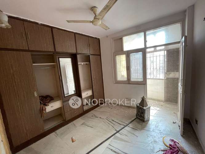 2 BHK Flat for Rent  In Malviya Nagar