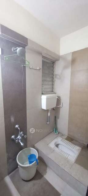 2 BHK Flat In Ravi Kiran Society  For Sale  In Charholi Budruk