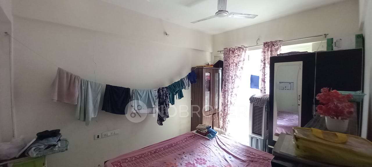 2 BHK Flat In Ravi Kiran Society  For Sale  In Charholi Budruk
