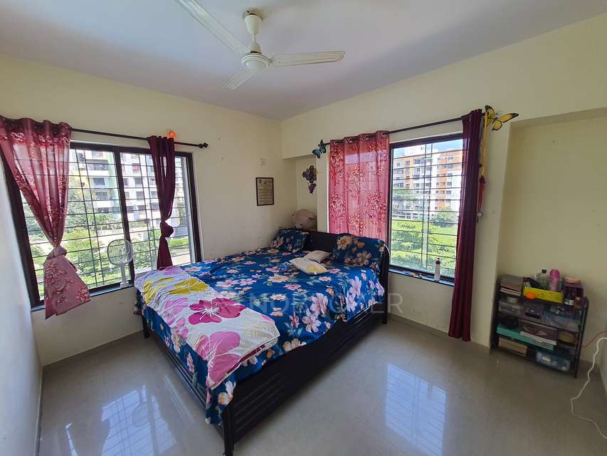 3 BHK Flat In Savannah 2 Co-operative Housing Society Limited For Sale  In Wagholi