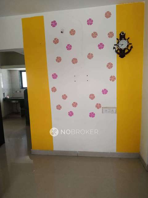 1 BHK Flat In White Color Building,kondhawa for Rent  In Kondhawa Budruksainagar