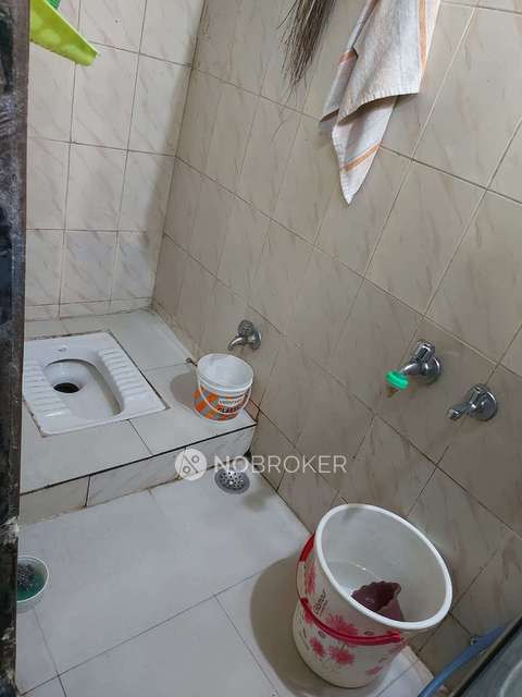 1 RK Villa In Hazra Mansion For Sale  In Kurla West,  