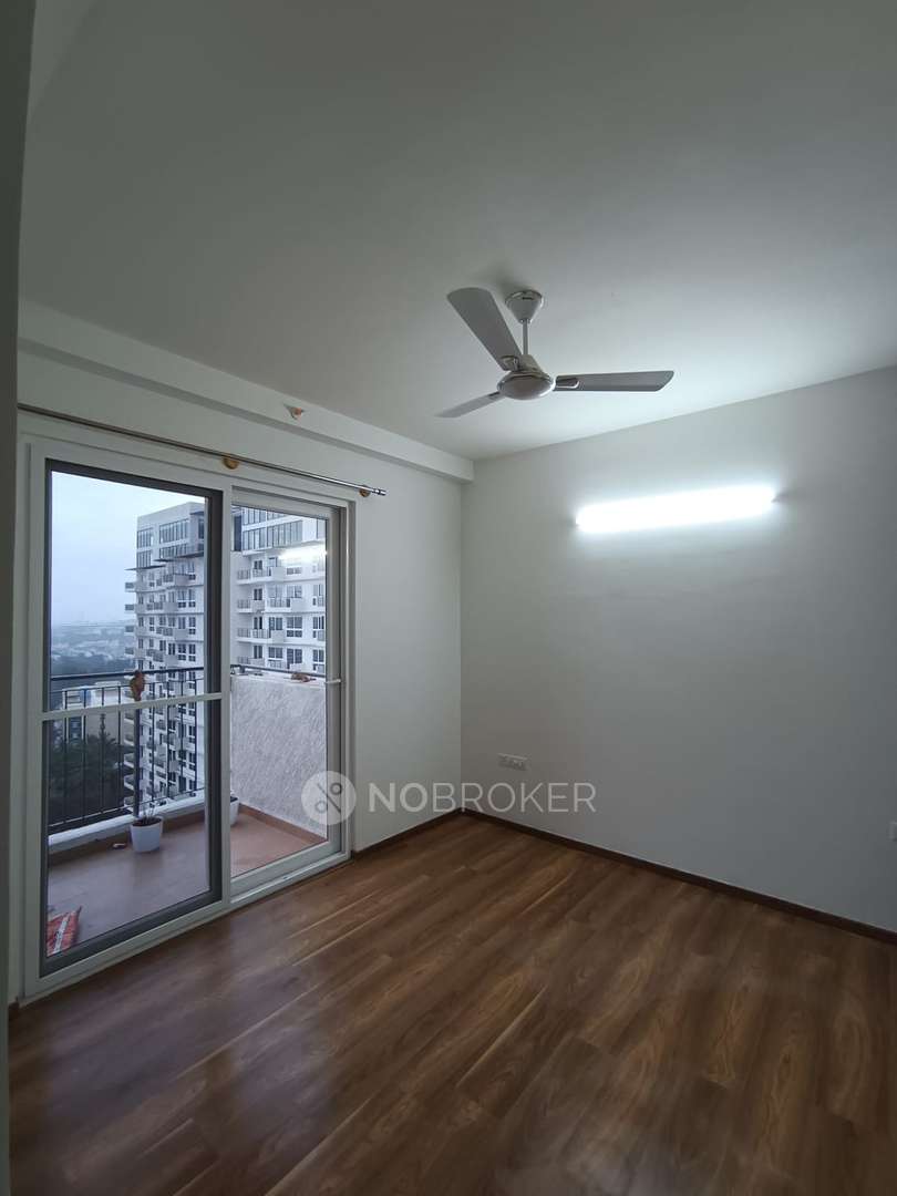 Godrej Air Hoodi Rent WITHOUT BROKERAGE Semifurnished 2 BHK Rental