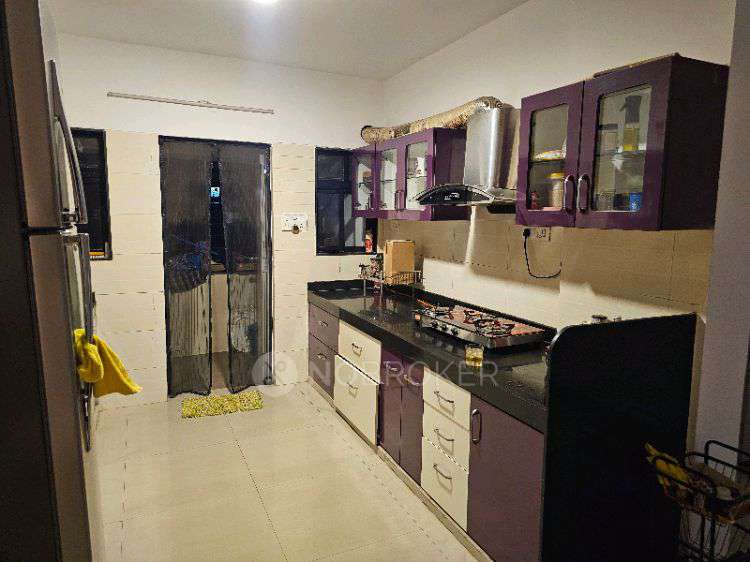 Single Room for Male In 3 BHK  In Elysium Society In 188, Green Dr Rd, Shankar Kalat Nagar, Wakad, Pimpri-chinchwad, Maharashtra 411057, India