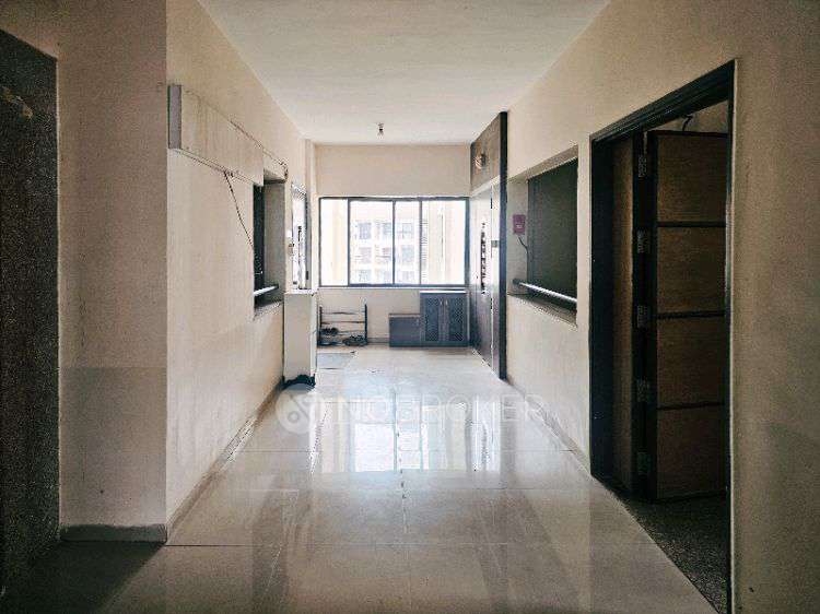 Single Room for Male In 3 BHK  In Elysium Society In 188, Green Dr Rd, Shankar Kalat Nagar, Wakad, Pimpri-chinchwad, Maharashtra 411057, India