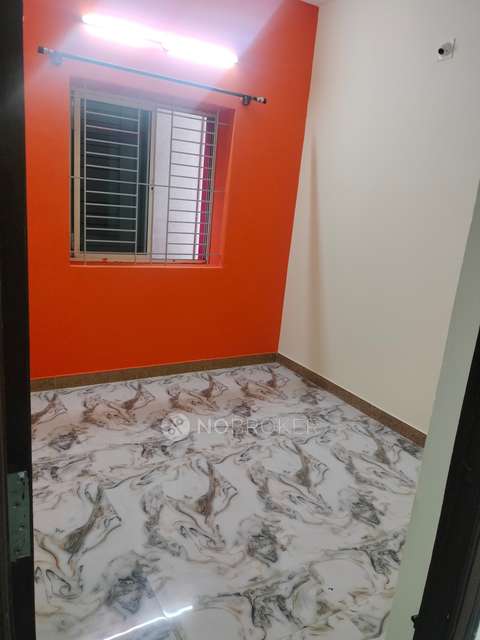 2 BHK Flat In Farhida Residency for Lease  In Neelasandra
