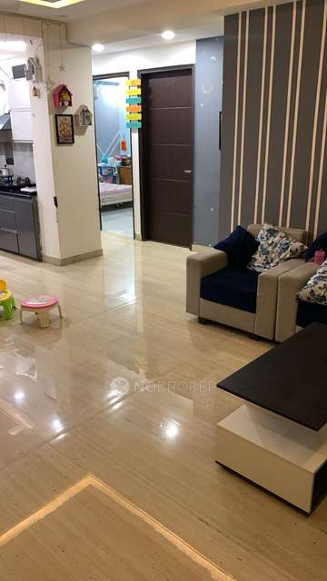 3 BHK Flat In Surbhi Sakshi Housing for Rent  In Dwarka