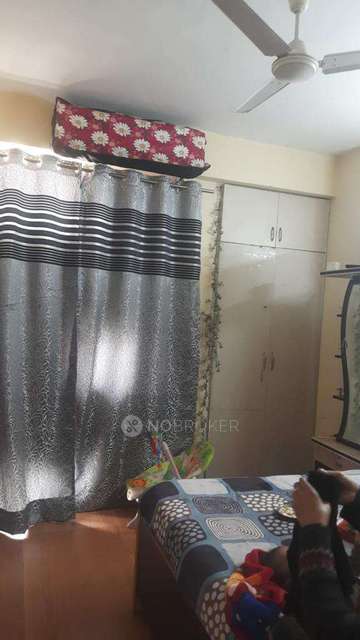 2 BHK Flat In Shalimar  Bagh for Rent  In Shalimar Bagh,