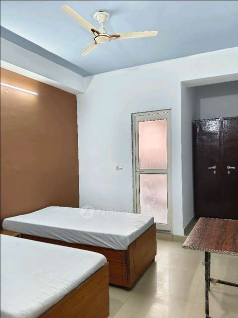 PG for Boys in Sector 27