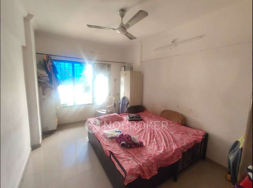2 BHK Flat In Kuber Chs For Sale  In  Kandivali West