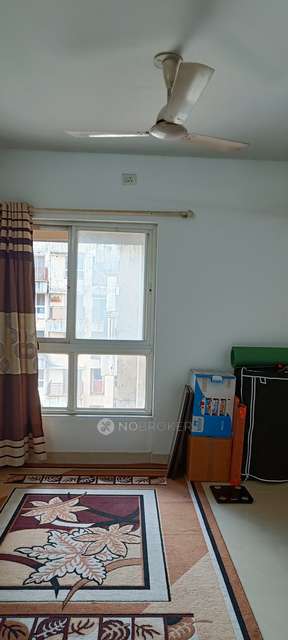 2 BHK Flat In Db Ozone For Sale  In Dahisar East