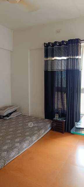 2 BHK Flat In Db Ozone For Sale  In Dahisar East