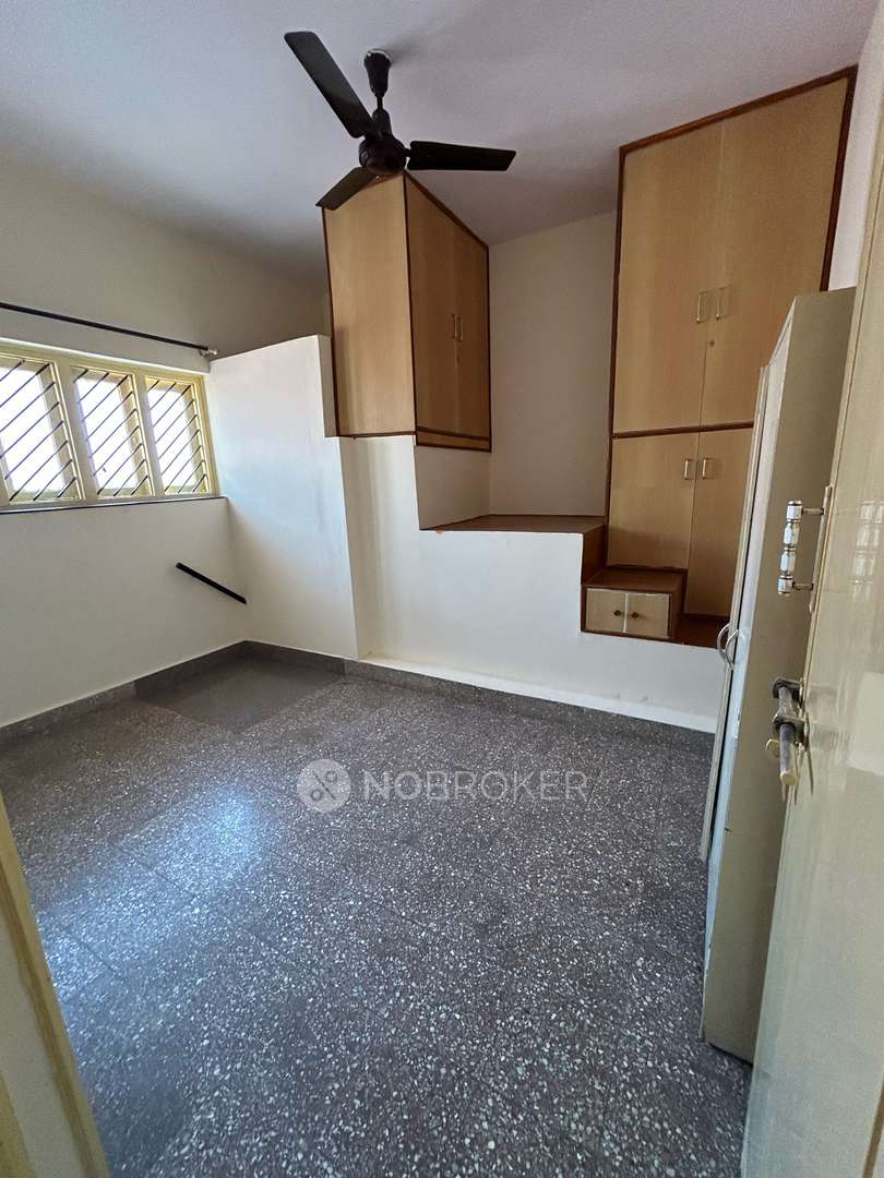 Independent House Mahalakshmipuram Rent WITHOUT BROKERAGE Semi