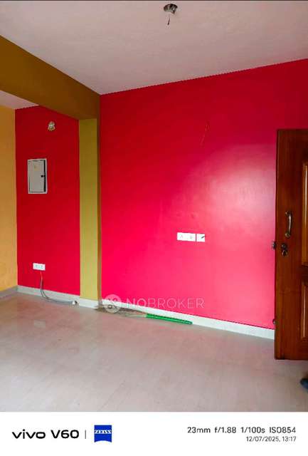 2 BHK Flat In Adithya Apartment  For Sale  In Padi