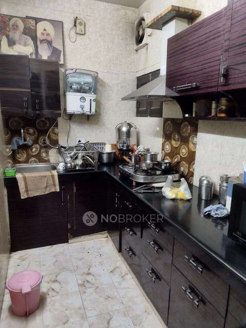 2 BHK Flat In  Dda Janta Flats For Sale  In Paschim Vihar