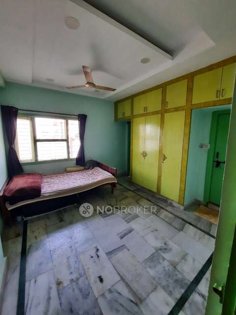 2 BHK Flat In Sri Maha Lakshmi Tirumala Saphire Apartment For Sale  In Amberpet