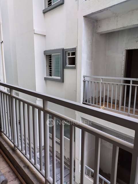 2 BHK Flat In Ds Max Stavam For Sale  In Ds-max Stavam