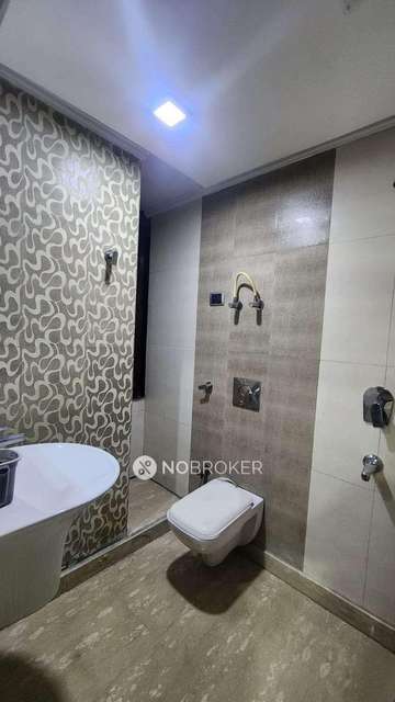 4 BHK Flat In Neelkanth Apartment For Sale  In Rohini