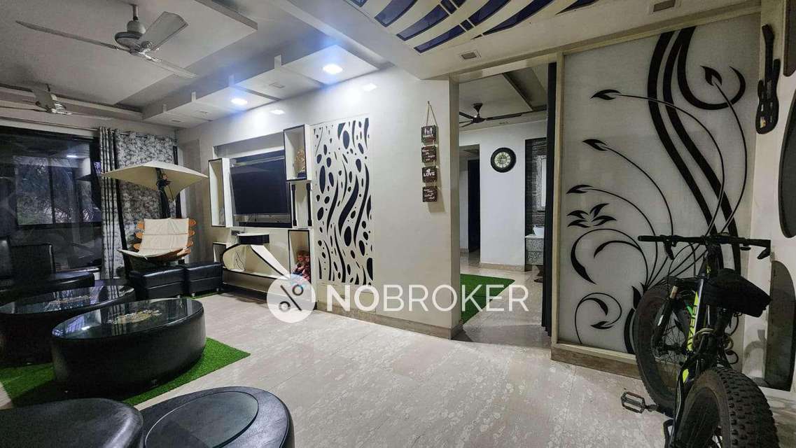 4 BHK Flat In Neelkanth Apartment For Sale  In Rohini