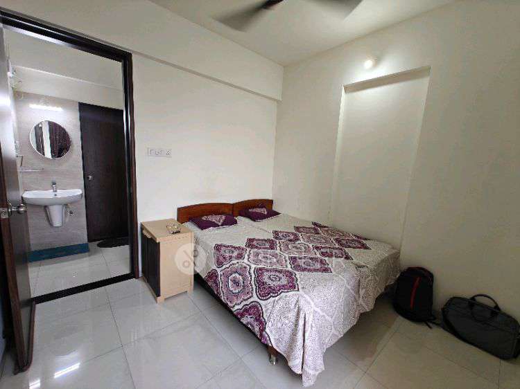 2 BHK Flat In Jhamtani Vision Ace for Rent  In Tathawade