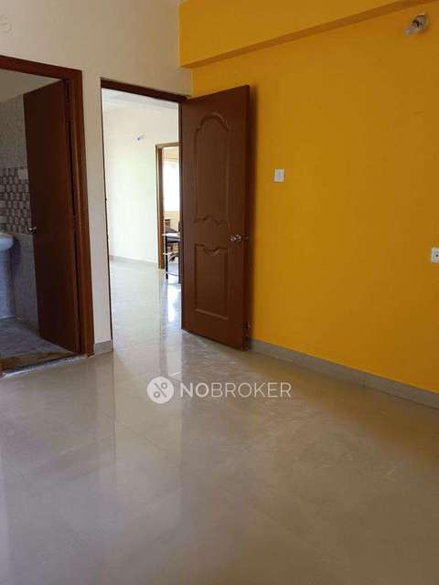 2 BHK Flat In Ambara Shree Krishna Apartments For Sale  In Thanisandra Main Rd 