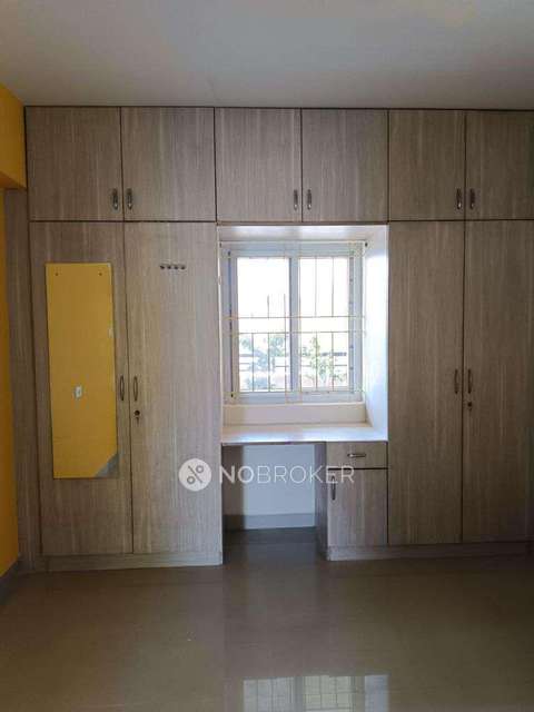 2 BHK Flat In Ambara Shree Krishna Apartments For Sale  In Thanisandra Main Rd 