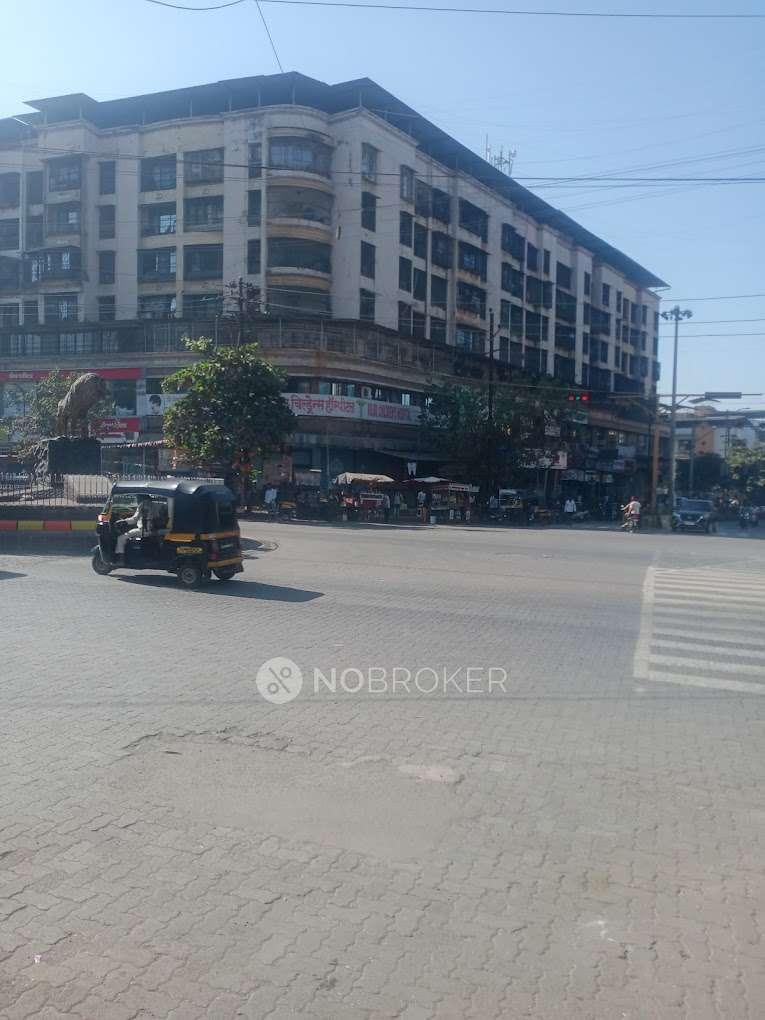 Shreeji Solitaire Building