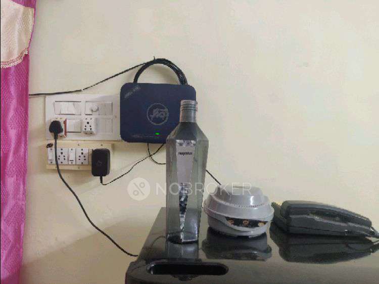 PG for Girls in Thirunagar