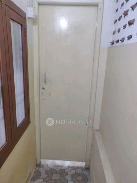 PG for Girls in Thirunagar