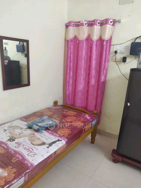 PG for Girls in Thirunagar