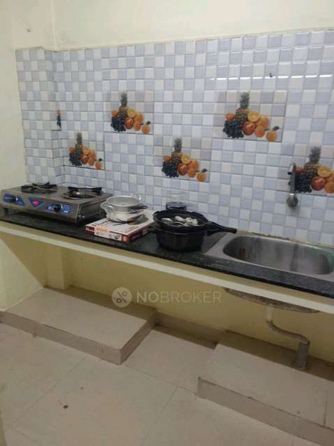 PG for Girls in Thirunagar