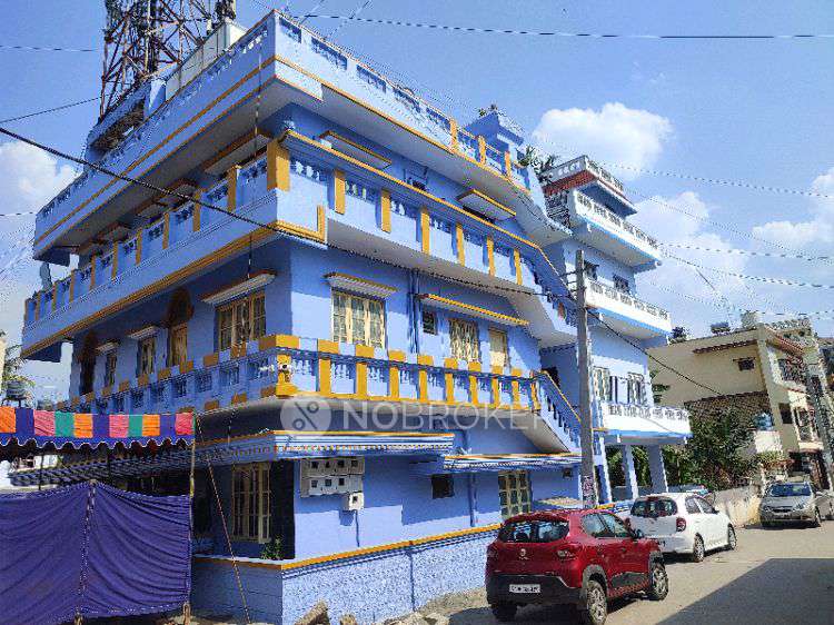 4+ BHK Flat In Standalone Building  For Sale  In Hulimavu