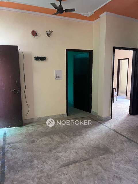 2 BHK Flat For Sale  In Dayal Bagh Colony