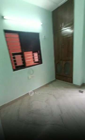 2 BHK Flat In Shalimar Bagh Bh Block for Rent  In Shalimar Bagh
