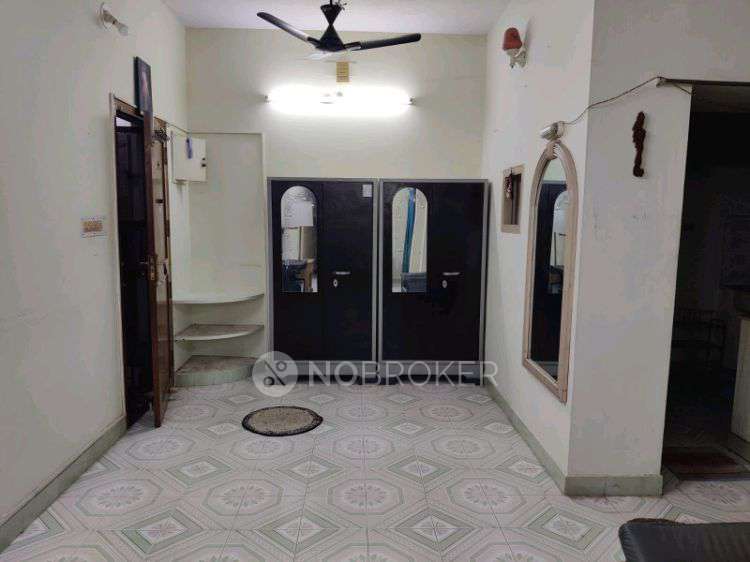 2 BHK Flat In Harihara Apartments Wahab for Rent  In Choolaimedu