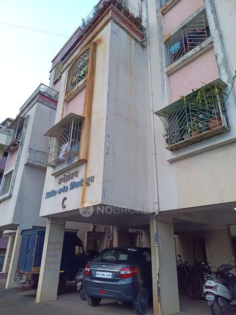 2 BHK Flat In Ganesh Angan Society for Rent  In Narhe