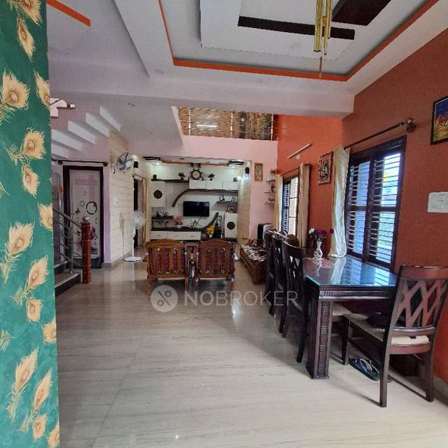 4+ BHK House For Sale  In Thotada Guddadhalli Village