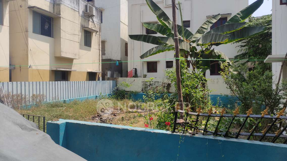 Plot For Sale  In Madipakkam