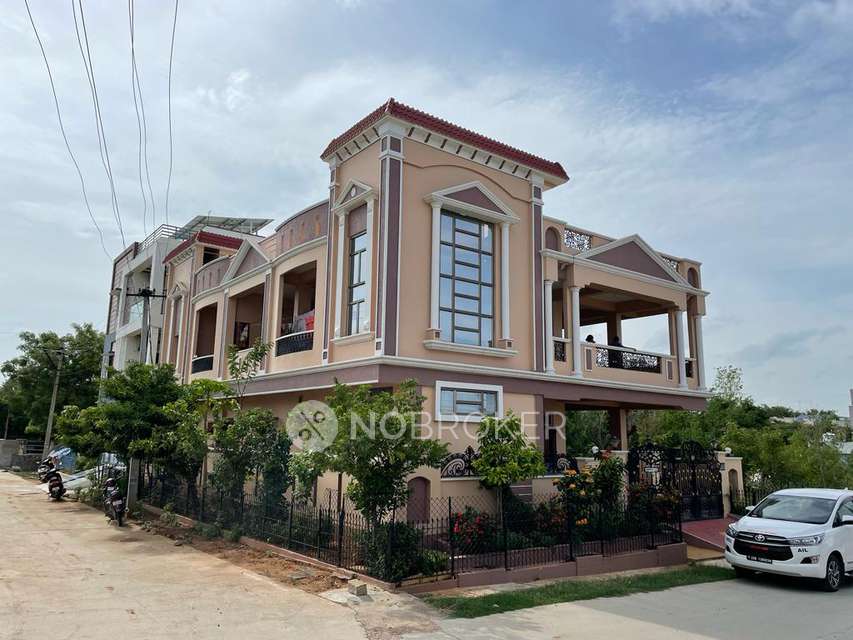 2 BHK House for Rent  In Wampugudem, Sainikpuri