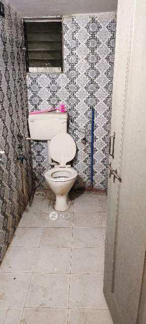 1 BHK Flat In Gaja Ramai Shathi House  For Sale  In Versova