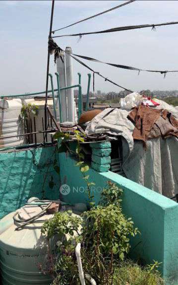 2 BHK Flat For Sale  In Sarai Rohilla