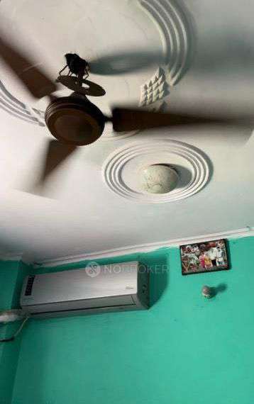 2 BHK Flat For Sale  In Sarai Rohilla